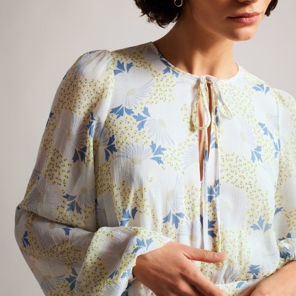 Ted Baker • Suziiee Floral Ruffle Peasant Mini Dress - Picture 5 of 15